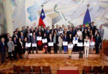 Denisse Pastén, académica del DFC fue reconocida como Mejor Docente de Pregrado 2023 por la Universidad de Chile